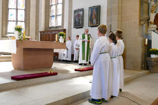 Die neuen Messdiener in St. Crescentius (Foto: Karl-Franz Thiede)